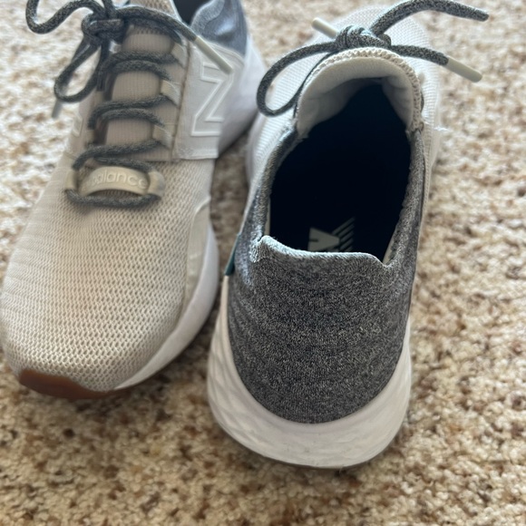 New Balance Light Gray Athletic Shoes - Picture 3 of 3